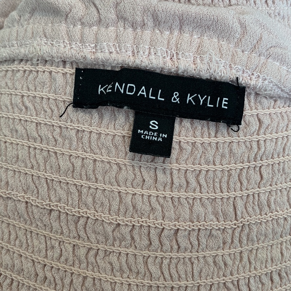 Kendall & Kylie Light Pink Off Shoulder Crop Top - Picture 7 of 8